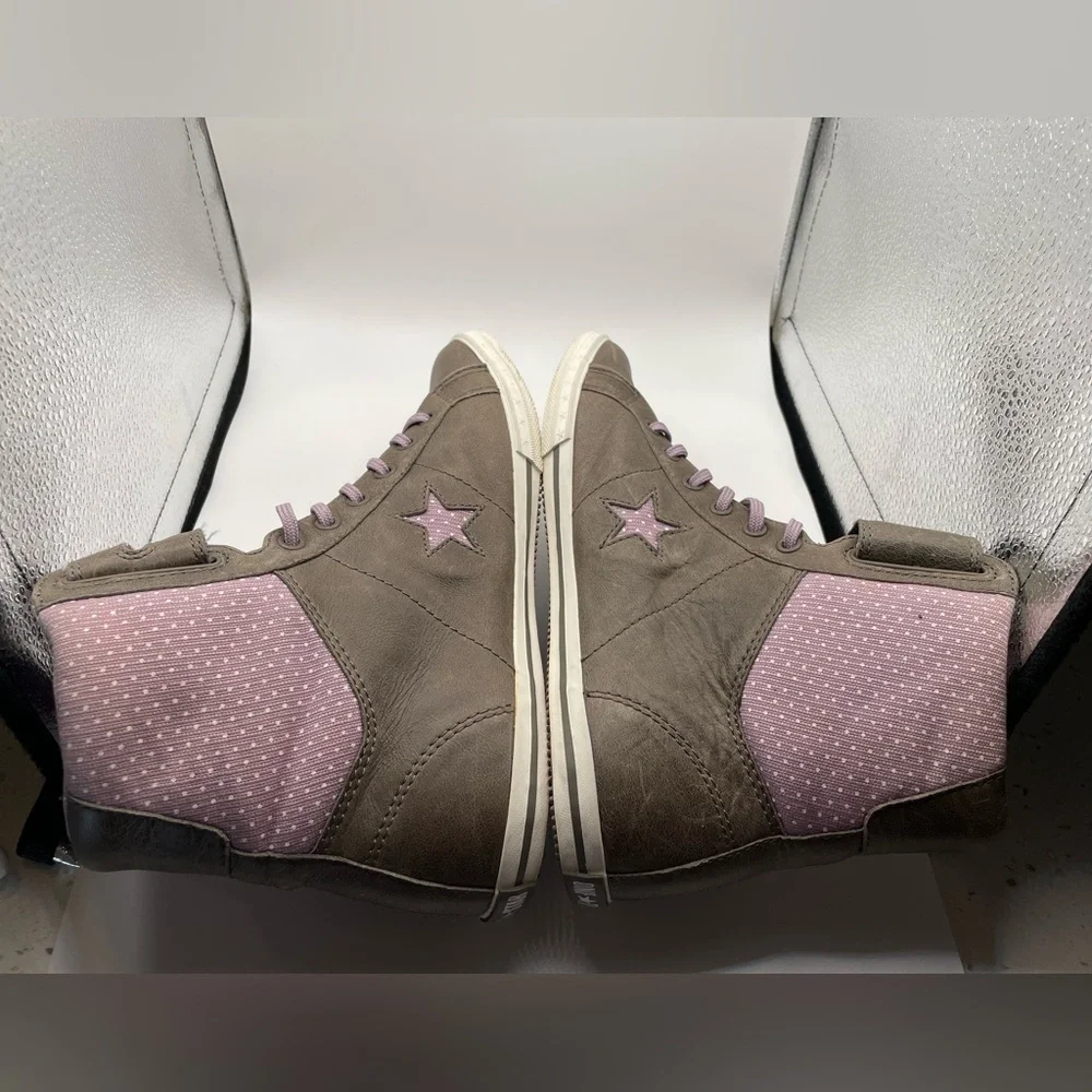 Converse All Star High-Top Sneakers - Brown and Pink leather size 5.5Youth